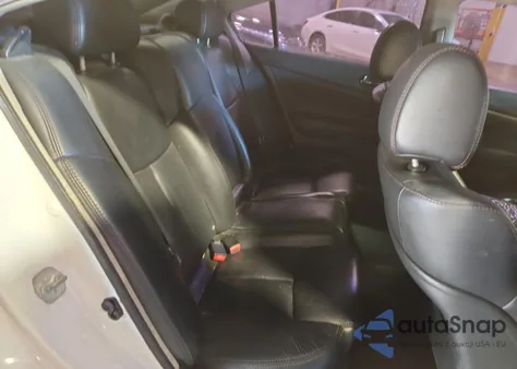 2011 Nissan Maxima S z USA, uszkodzony, nr VIN 1N4AA5AP0BC863916